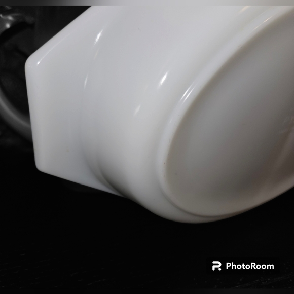 Pyrex Royal Wheat Divided Casserole Dish - Picture 10 of 10